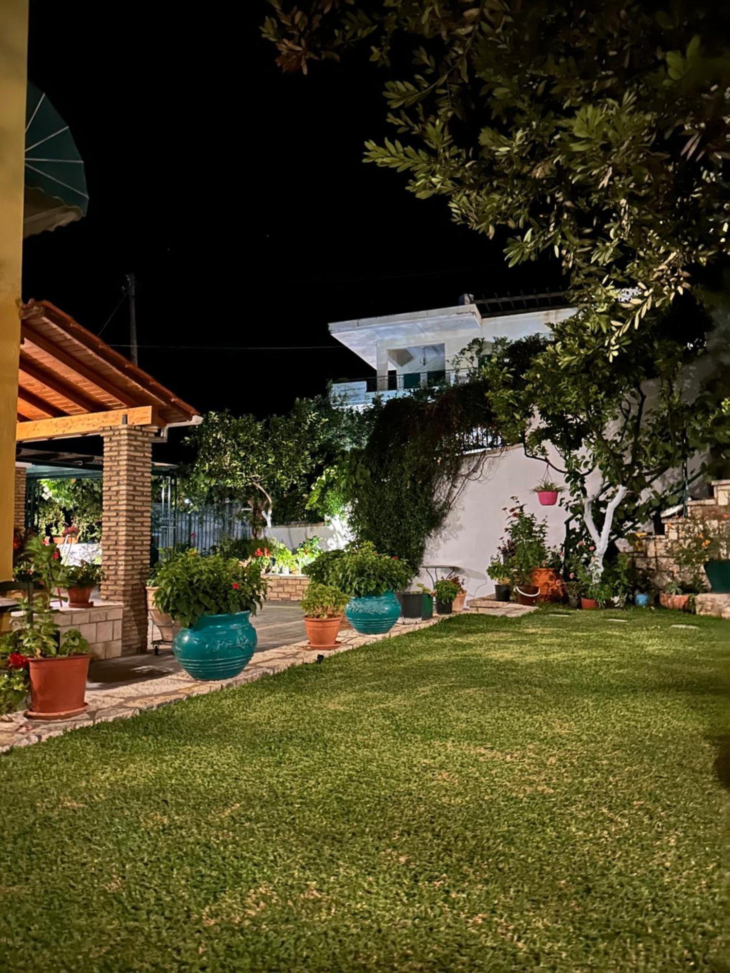 Villa Sofia Parga Exterior photo